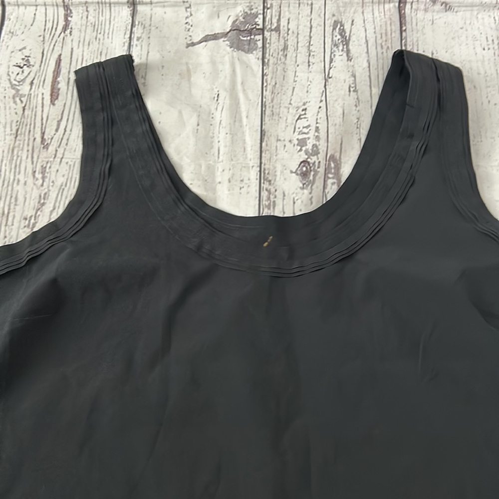 Athleta Featherweight Stretch Tank - Picture 5 of 5